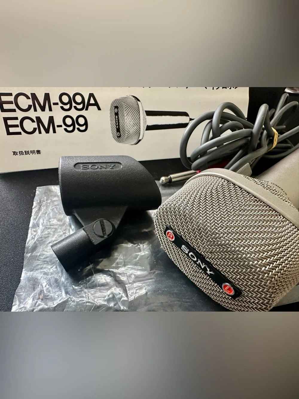 Vintage 1970s Sony ECM-99A Stereo Microphone 600 Ohm & Case NEW Old Stock Japan